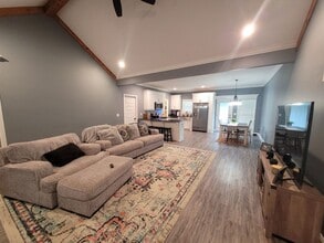 3811 Betty's Pl in Hahira, GA - Building Photo - Building Photo