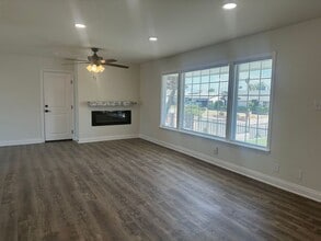 2518 Blade Ave in Bakersfield, CA - Building Photo - Building Photo