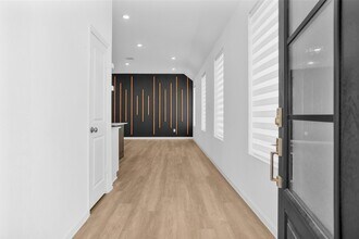 15619 Rising Wren Ct in Woodloch, TX - Building Photo - Building Photo