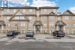 1067 Beryl Private in Ottawa, ON - Building Photo