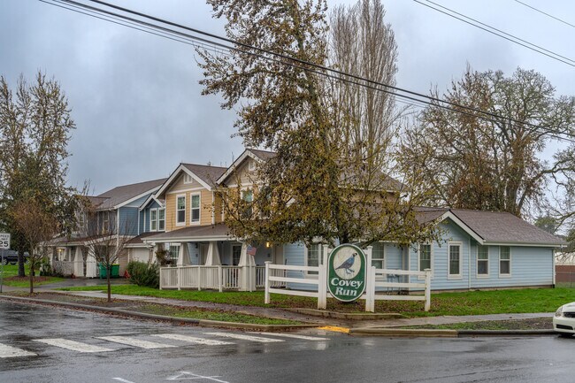 Z_Covey Run Apartments