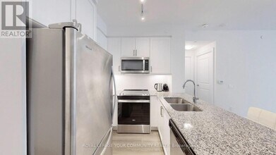 20-920 Gatineau Dr in Vaughan, ON - Building Photo - Building Photo