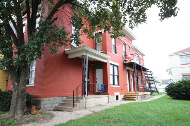 property at 1624 S High St