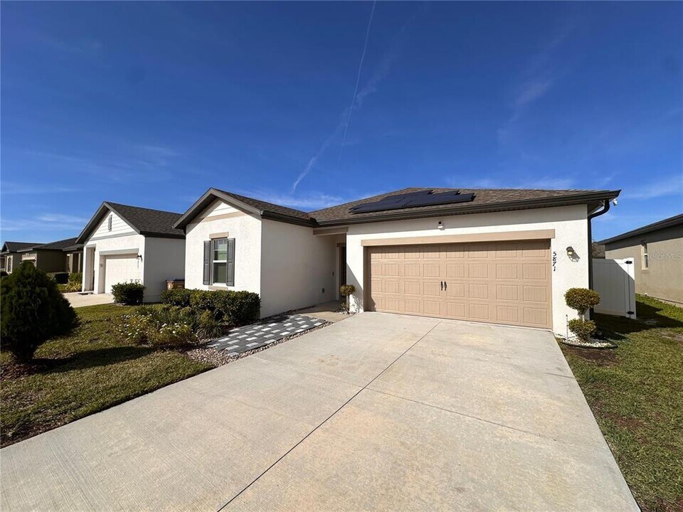 5871 Herder Rd in St. Cloud, FL - Building Photo