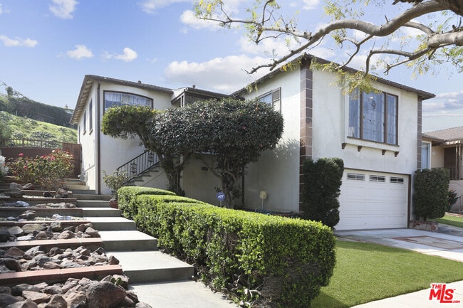 property at 2504 W 101st St