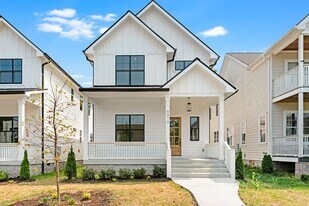 6010 Pennsylvania Ave in Nashville, TN - Building Photo