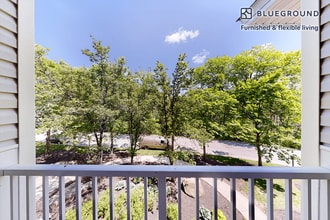 1 Arboretum Way in Burlington, MA - Building Photo - Building Photo