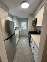 1592 Biltmore Rd in Lyndhurst, OH - Building Photo - Building Photo