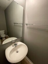 8107 Gathering Ln in Indianapolis, IN - Building Photo - Building Photo