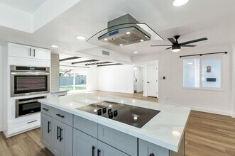 8531 E Rovey Ave in Scottsdale, AZ - Building Photo - Building Photo