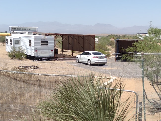 property at 1090 AZ-366