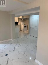 16 Crosland Dr in Toronto, ON - Building Photo - Building Photo