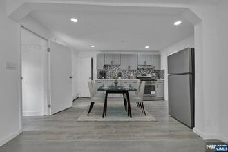 244 White St in Englewood, NJ - Building Photo - Building Photo