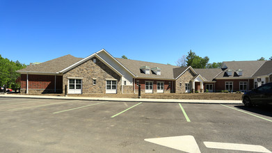 Vista Springs Quail Highlands in Concord Township, OH - Foto de edificio - Building Photo