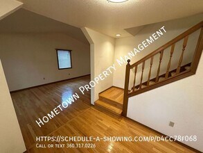 3221 41st Way SE in Olympia, WA - Building Photo - Building Photo