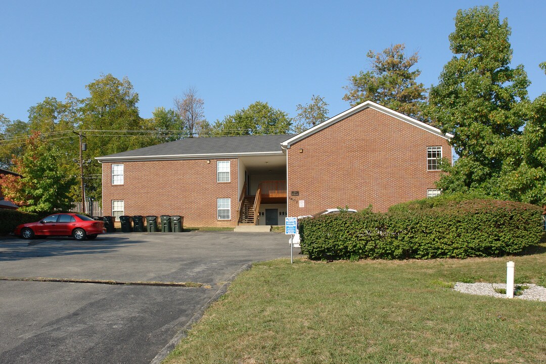 The Elliot in Lexington, KY - Building Photo