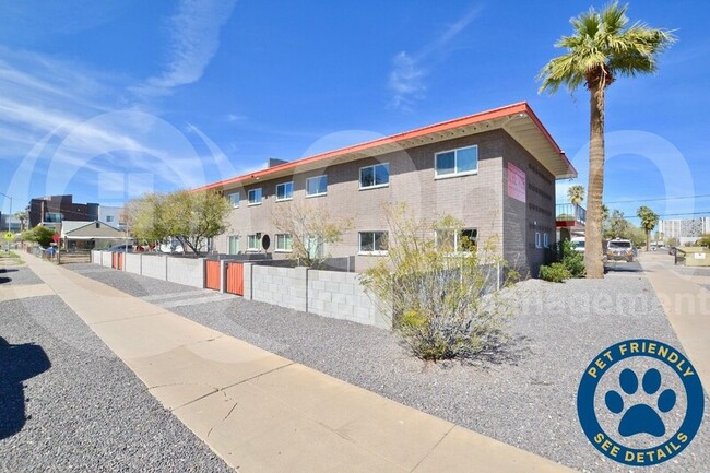 The Vue in Phoenix, AZ - Building Photo - Building Photo