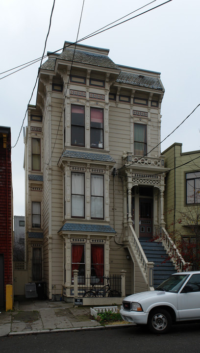 49-53 Valley St in San Francisco, CA - Building Photo