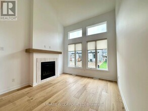 171 Bliss Cres in Ottawa, ON - Building Photo - Building Photo