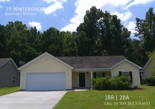 39 Wintergreen Dr in Beaufort, SC - Building Photo - Building Photo