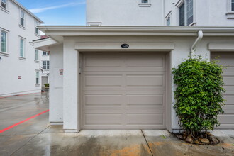 765 Harbor Cliff Way, Unit 126 in Oceanside, CA - Building Photo - Building Photo