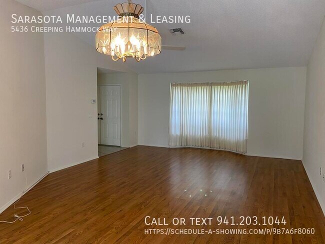 5436 Creeping Hammock Way in Sarasota, FL - Building Photo - Building Photo