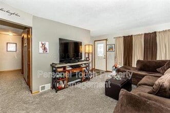 614 16th St N in Moorhead, MN - Building Photo - Building Photo