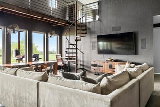 119 Sagebiel Ranch Rd in Fredericksburg, TX - Foto de edificio - Building Photo