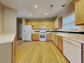 291 Ivy Manor Dr NW in Marietta, GA - Building Photo - Building Photo