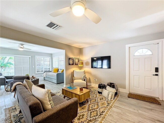 property at 9 Knights Bridge Rd