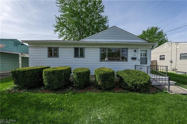 property at 558 Walnut St