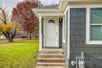 4912 Almena Rd in River Oaks, TX - Building Photo - Building Photo