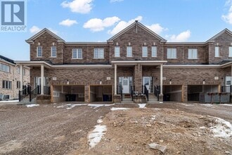 102 Morgan Ave in Southgate, ON - Building Photo - Building Photo