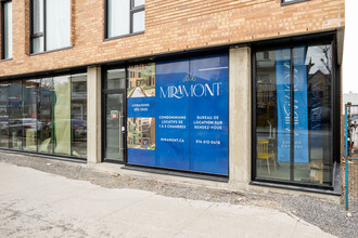 6105 Gouin Boul O in Montréal, QC - Building Photo - Building Photo