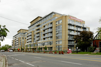 Portrait Condominiums in Toronto, ON - Building Photo - Building Photo