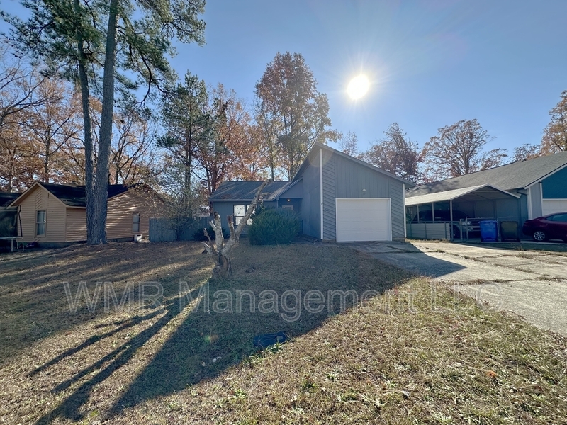 6031 Harmon Pl in Fayetteville, NC - Building Photo