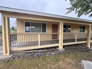 930 Paiute Ln in Susanville, CA - Building Photo - Building Photo