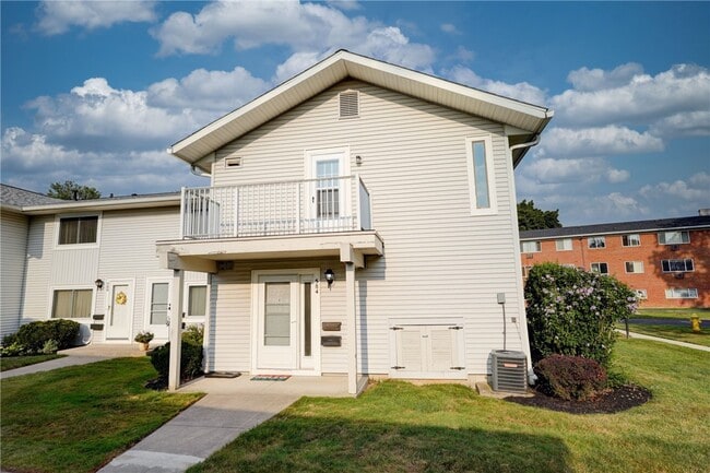 property at 584 Eastbrooke Ln