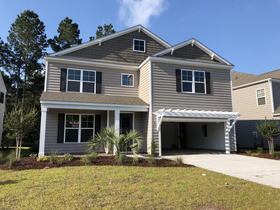 2842 Scarecrow Way in Myrtle Beach, SC - Foto de edificio