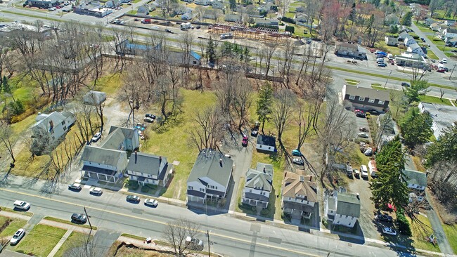 80-84 Main St in Succasunna, NJ - Building Photo - Building Photo