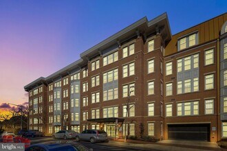 1451 Belmont St NW, Unit 202 in Washington, DC - Building Photo - Building Photo