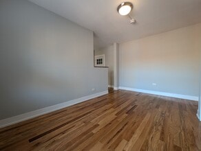 2907 N Mildred, Unit 2906-K3 in Chicago, IL - Building Photo - Building Photo