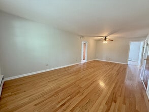 317 S Plum Grove Rd in Palatine, IL - Building Photo - Building Photo