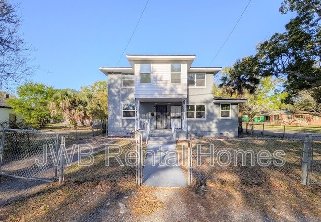 3324 N Davis St in Jacksonville, FL - Building Photo - Building Photo