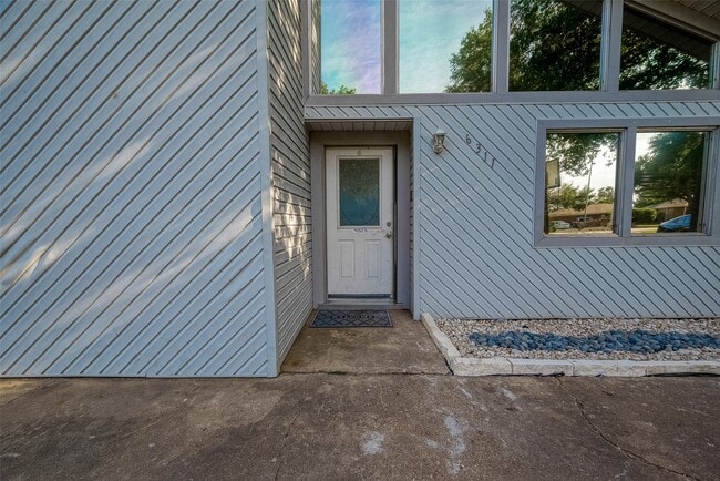 6311 Crestside Dr in Pasadena, TX - Building Photo - Building Photo