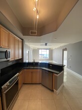 275 Bayshore Blvd, Unit 1408 in Tampa, FL - Building Photo - Building Photo