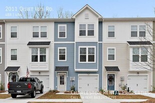 2011 Quiet Ibis Rd in Hanahan, SC - Building Photo