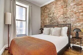 202 E 13th St in New York, NY - Building Photo - Building Photo