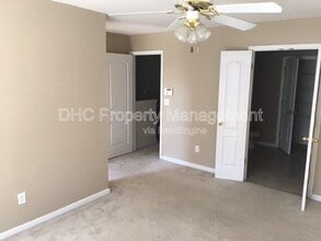 6494 Snow Bird Ln in Douglasville, GA - Building Photo - Building Photo