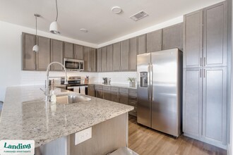 20915 Wilderness Oak in San Antonio, TX - Building Photo - Building Photo